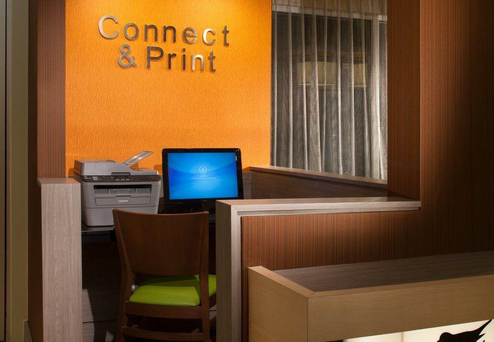 Fairfield Inn & Suites Austin University Area Exterior photo